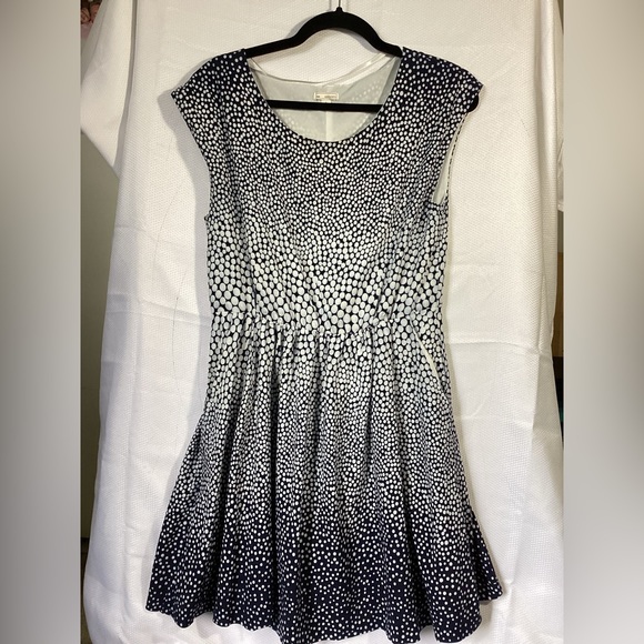 GAP Dresses & Skirts - GAP dress, size small.